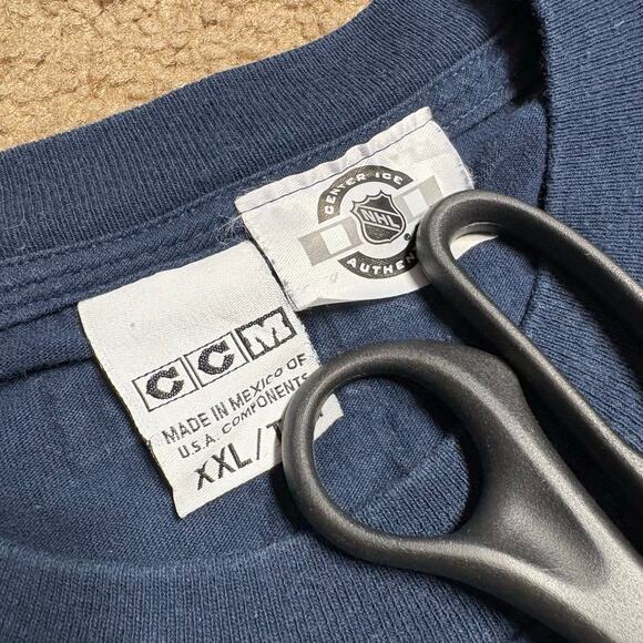 Vintage Toronto Maple Leafs CCM Y2K Hockey Men’s Sz XXL Long sleeve Shirt Blue - Picture 5 of 5